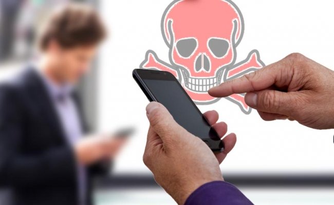 क्या आपका स्मार्टफोन होने लगा हैंग या स्लो, तो इन पांच टिप्स से फोन को बनाएं सुपरफास्ट!